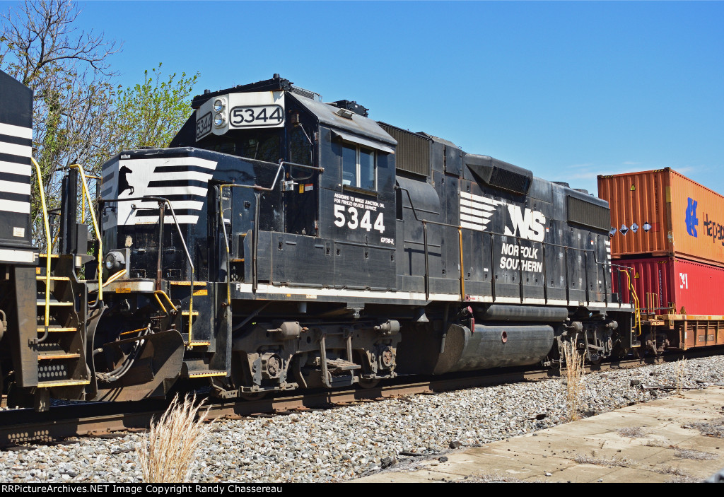 NS 5344 Train 243